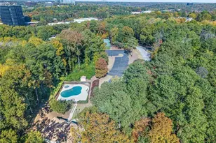 1205 Highland Bluff Dr S E, Atlanta, GA 30339 - Photo 34