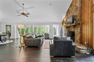 180 Waterfront Dr, Dawsonville, GA 30534 - Photo 14