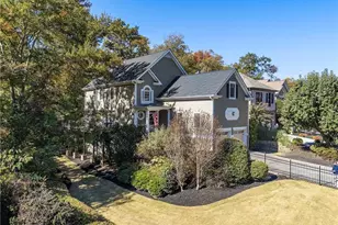 2446 Ellijay Dr NE, Brookhaven, GA 30319 - Photo 2