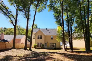 335 Jon Jeff Dr NW, Lilburn, GA 30047 - Photo 2