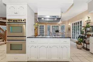 180 Valley Cove, Sandy Springs, GA 30350 - Photo 22