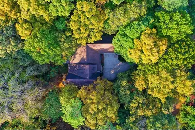 180 Valley Cove, Sandy Springs, GA 30350 - Photo 52