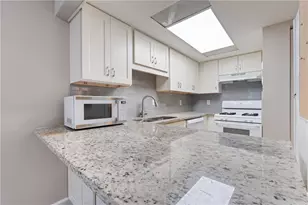 469 Granite Ridge Pl, Atlanta, GA 30350 - Photo 4