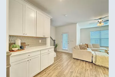 1160 Kendron Lane #16, Atlanta, GA 30329 - Photo 12