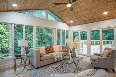 4955 Powers Ferry Road, Sandy Springs, GA 30327 - Photo 18