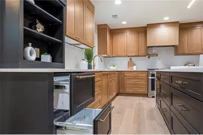 4955 Powers Ferry Road, Sandy Springs, GA 30327 - Photo 20