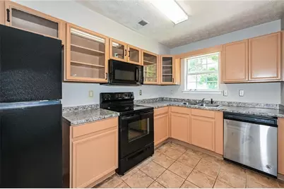 6560 Wellington Chase Court, Lithonia, GA 30058 - Photo 8