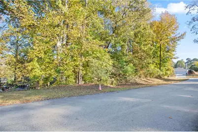 5904 Basswood Cove, Buford, GA 30518 - Photo 14