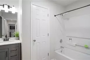 506 Wild Heron Rd, Savannah, GA 31419 - Photo 8