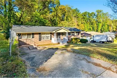1961 Valley Ridge Drive SW, Atlanta, GA 30331 - Photo 14