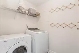 3971 Savannah Square St, Suwanee, GA 30024 - Photo 18