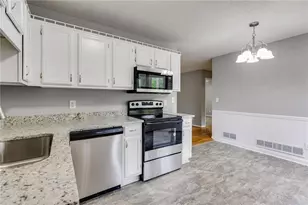 1094 Plantation Ct, Villa Rica, GA 30180 - Photo 12