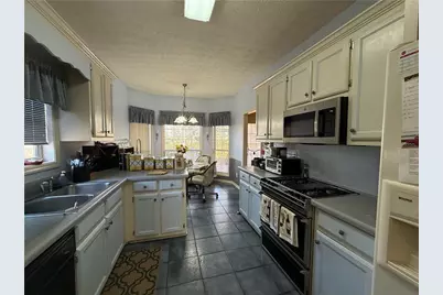 332 Clarion Road, Lawrenceville, GA 30043 - Photo 4