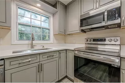 6640 Williamson Drive, Atlanta, GA 30328 - Photo 32