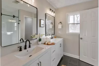 2581 Oak Village Place NE, Marietta, GA 30062 - Photo 6