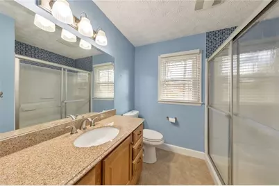 2581 Oak Village Place NE, Marietta, GA 30062 - Photo 38