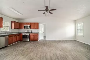 721 The Trace, Lithonia, GA 30058 - Photo 8