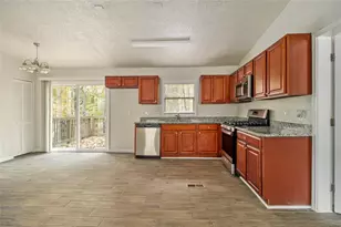 721 The Trace, Lithonia, GA 30058 - Photo 4