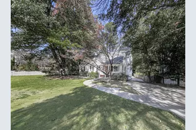 646 Darlington Circle NE, Atlanta, GA 30305 - Photo 58