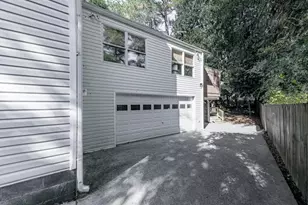 646 Darlington Cir NE, Atlanta, GA 30305 - Photo 64