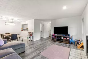 1188 Weatherstone Dr NE, Atlanta, GA 30324 - Photo 4