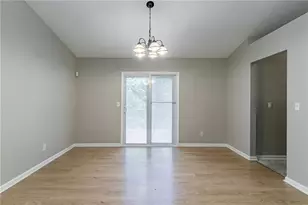 2654 Laurel View Dr, Snellville, GA 30039 - Photo 12