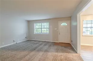 2045 Scarbrough Dr, Stone Mountain, GA 30088 - Photo 8