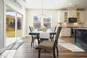 330 Davis Ln, Woodstock, GA 30188 - Photo 16