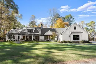 441 Tanglewood Dr, Canton, GA 30115 - Photo 2