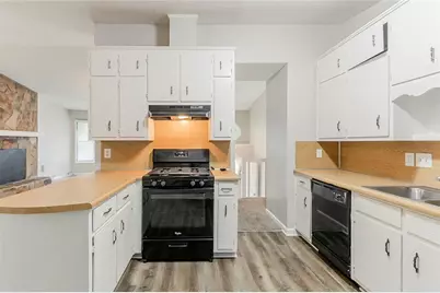 2218 Lowtrail Court, Lithonia, GA 30058 - Photo 8