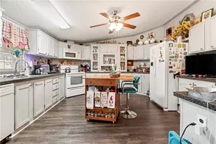 99 James Dr, Hampton, GA 30228 - Photo 8