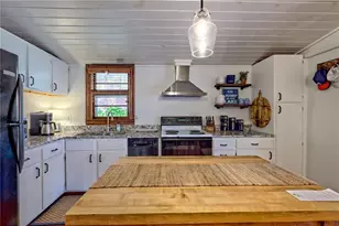 321 Finch Dr, Clayton, GA 30525 - Photo 10