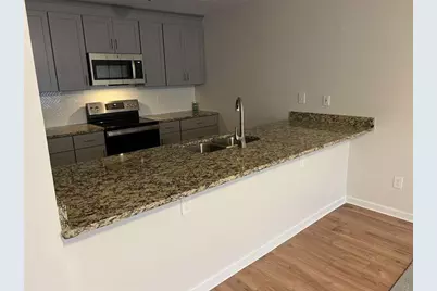 17 Carey Court, Grantville, GA 30220 - Photo 4