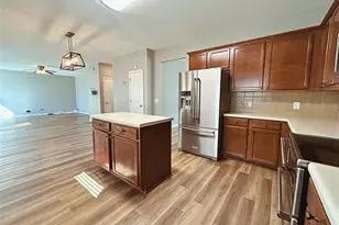 206 Christopher Dr, Byron, GA 31008 - Photo 8