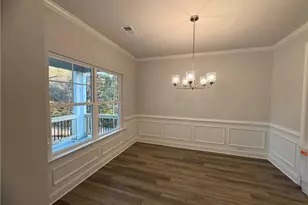 626 Walnut Crk Pkwy, Pendergrass, GA 30567 - Photo 4