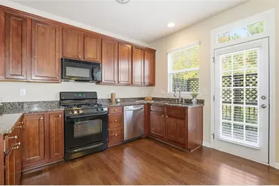 1186 Ridenour Boulevard NW #5, Kennesaw, GA 30152 - Photo 14