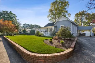 327 Stewart Ave NW, Marietta, GA 30064 - Photo 2