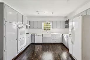 327 Stewart Ave NW, Marietta, GA 30064 - Photo 16