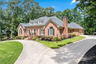 2065 Innsfail Dr, Snellville, GA 30078 - Photo 4