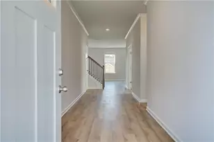 298 Arnewood Cir, McDonough, GA 30253 - Photo 4