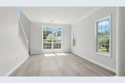 818 Pond View Court, Sugar Hill, GA 30518 - Photo 8