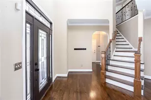 11925 Stradford Wood, Roswell, GA 30076 - Photo 4