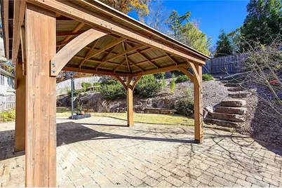 11925 Stradford Wood, Roswell, GA 30076 - Photo 32