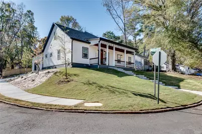 1318 Bluefield Drive SW, Atlanta, GA 30310 - Photo 1