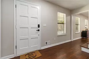 145 Huntcliff Ct, Fayetteville, GA 30214 - Photo 4