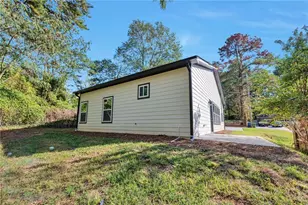 2698 Mango Cir NW, Atlanta, GA 30318 - Photo 26