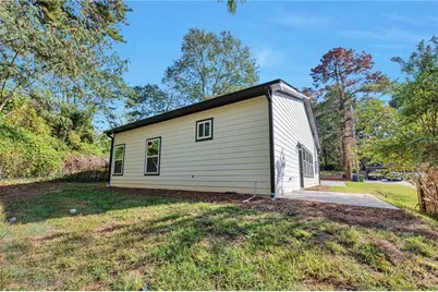 2698 Mango Circle NW, Atlanta, GA 30318 - Photo 24