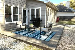 739 Teal Ct, Lawrenceville, GA 30043 - Photo 16