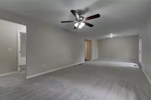 23 Club Dr, Locust Grove, GA 30248 - Photo 6