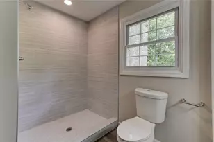 23 Club Dr, Locust Grove, GA 30248 - Photo 12